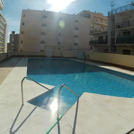 Holidays2torremolinos In Loma Del Colegial Close To Center With Pool, Rooftop Terrace توريمولينوس