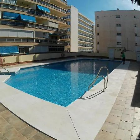 Holidays2torremolinos In Loma Del Colegial Close To Center With Pool, Rooftop Terrace 아파트 토레몰리노스