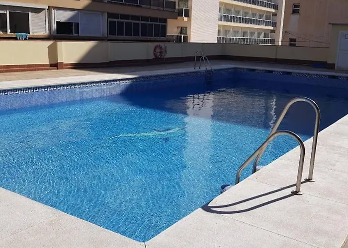 Holidays2torremolinos In Loma Del Colegial Close To Center With Pool, Rooftop Terrace