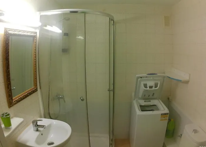 Holidays2torremolinos In Loma Del Colegial Close To Center With Pool, Rooftop Terrace Appartement Torremolinos