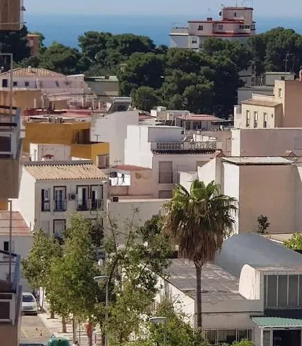 Holidays2torremolinos In Loma Del Colegial Close To Center With Pool, Rooftop Terrace Appartement *