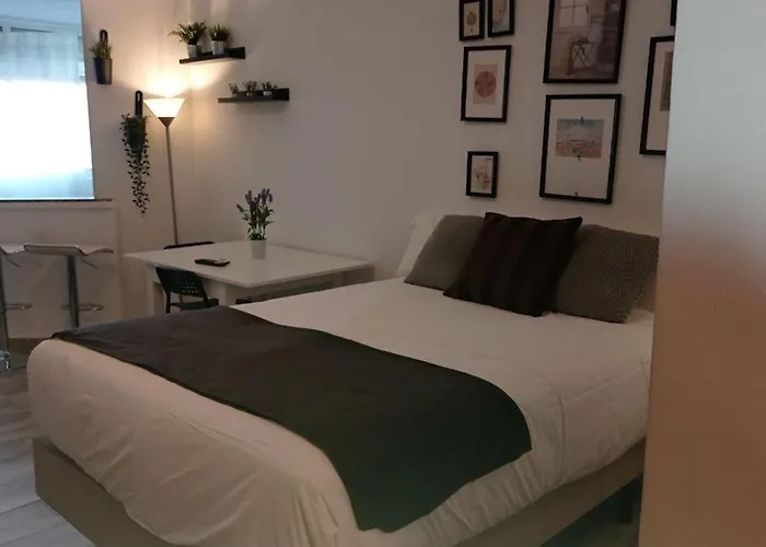 Holidays2torremolinos In Loma Del Colegial Close To Center With Pool, Rooftop Terrace